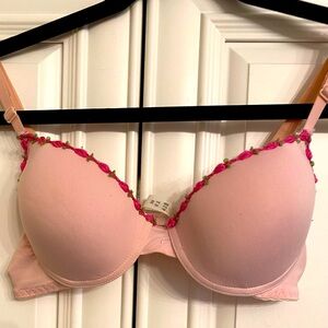 34B Moderate Push-Up Bra in Soft Pink with Dark Pink and Green Embroidery